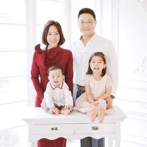 Meet your Posher, Agatha